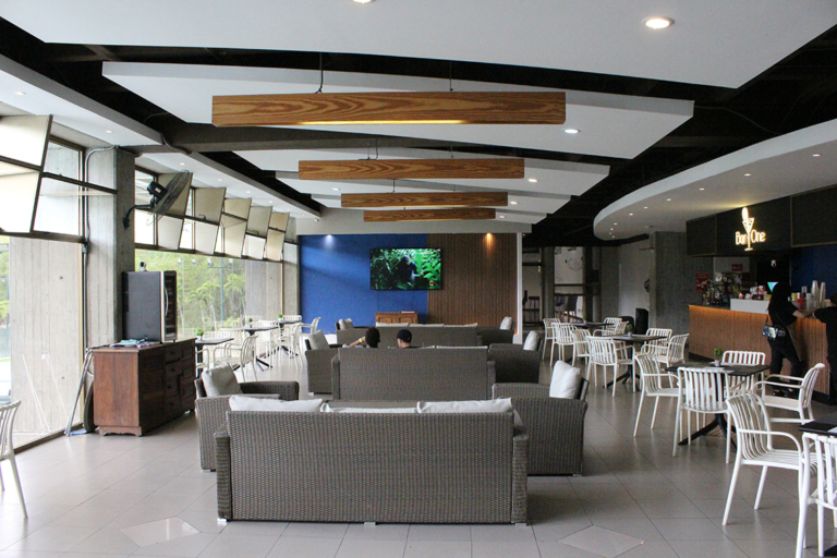 Vista Bar One